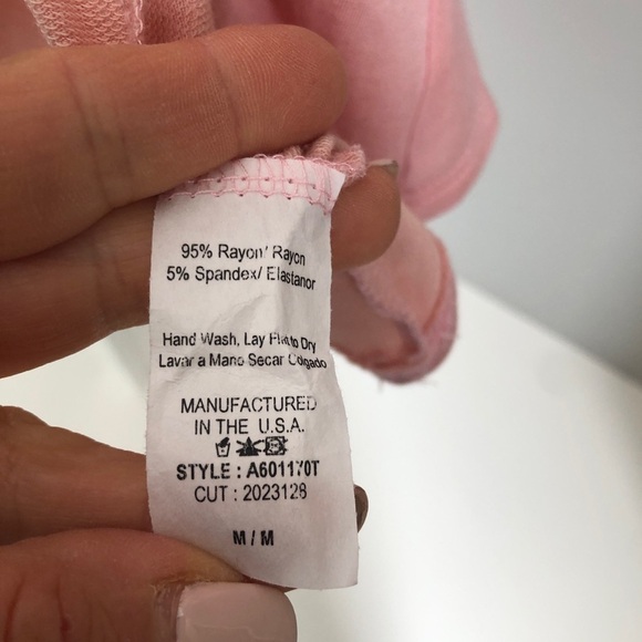 Chris & Carol Pink Blouse NWOT - Picture 5 of 5